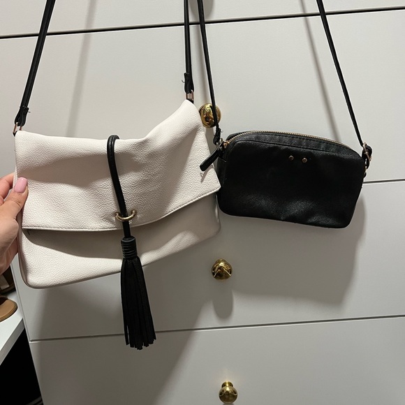 SOLD Purse bundle - Picture 3 of 3